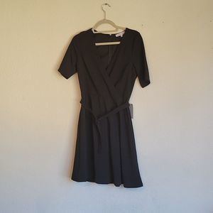 NWT THEVANITYROOM rap midi Belted dress size L color black